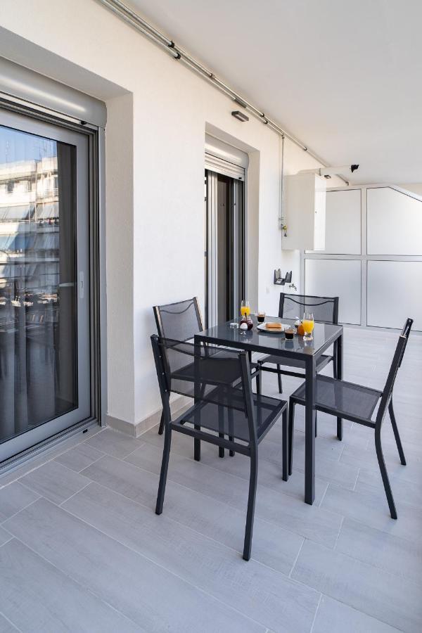 Petit Palace Trikala Екстер'єр фото